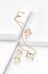  Buy Giva Jewellery 