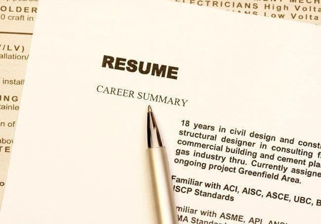 How to Write a Resume: A Complete Guide for Beginners